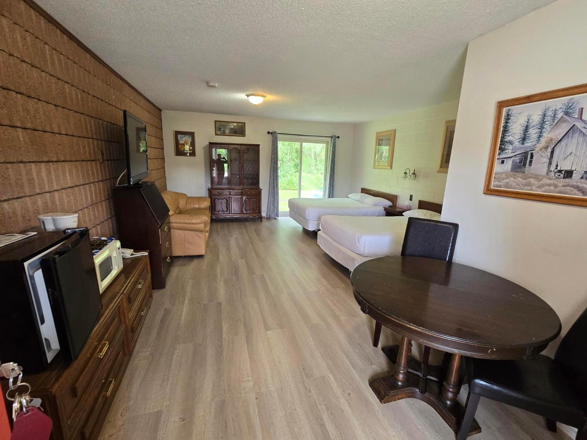 ווירטון Top Notch Motel מראה חיצוני תמונה