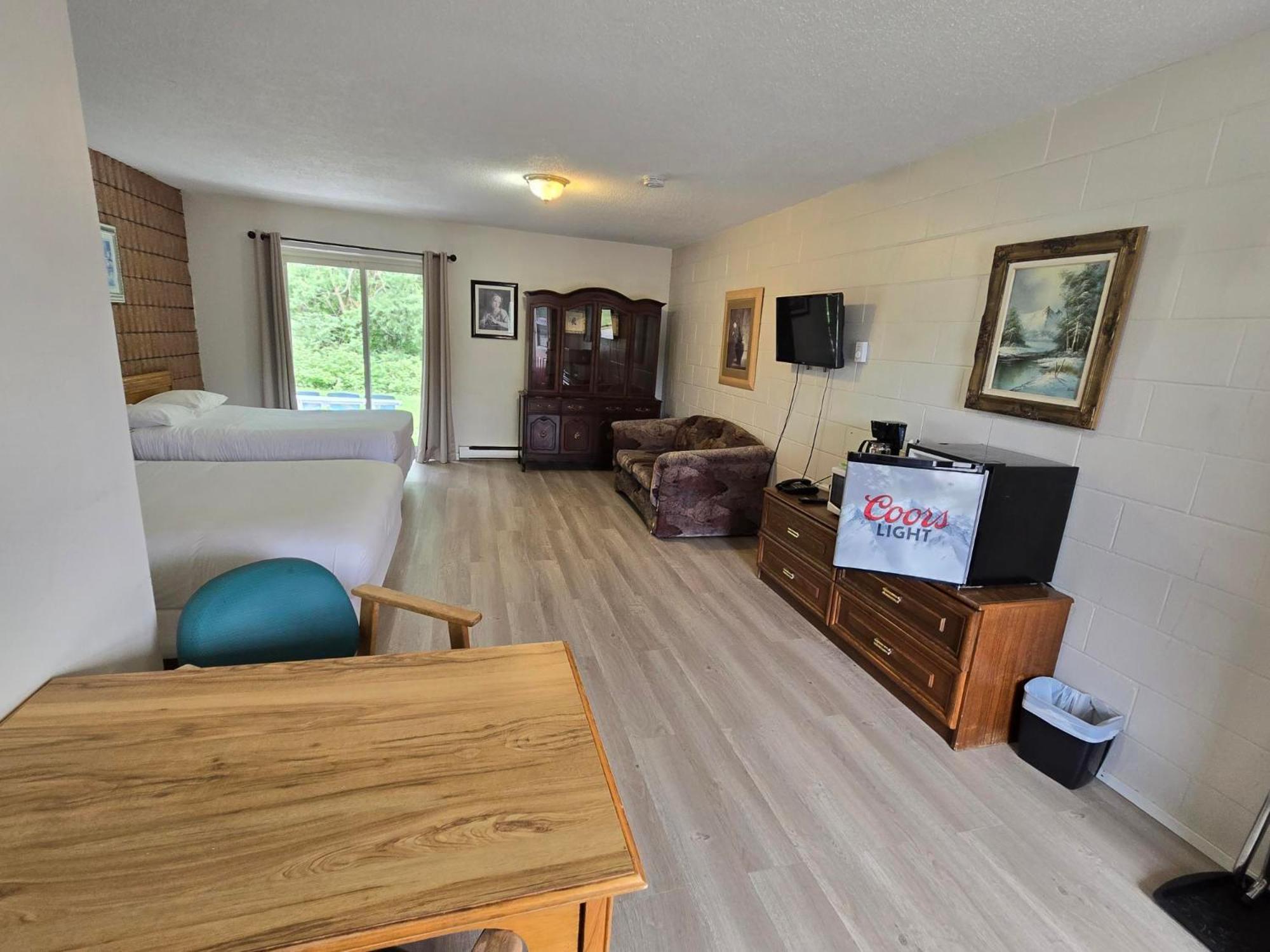 ווירטון Top Notch Motel מראה חיצוני תמונה